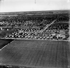 Central Housing and Mortgage south of Palace Road and Brock and Churchill Park].